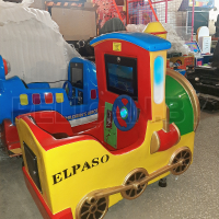 Качалка Паровозик с видеоигрой