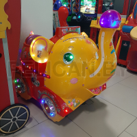 Качалка Слоник c экраном