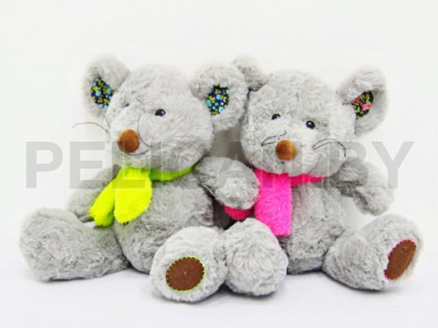 МЫШАТА В ЯРКИХ ШАРФИКАХ