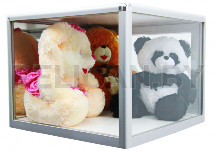 Стеклянный куб