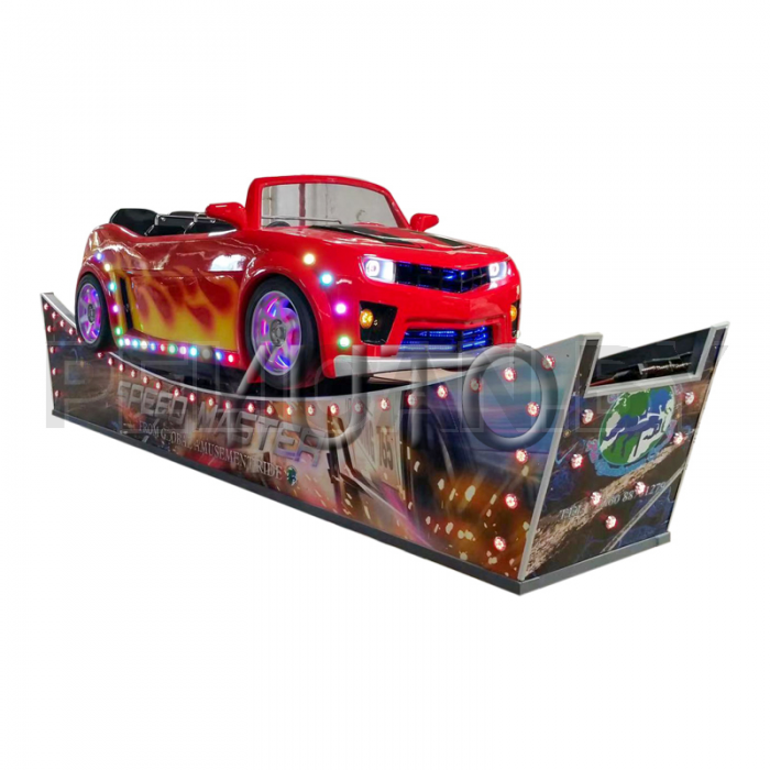 Аттракцион 'Шмель' летает на машине