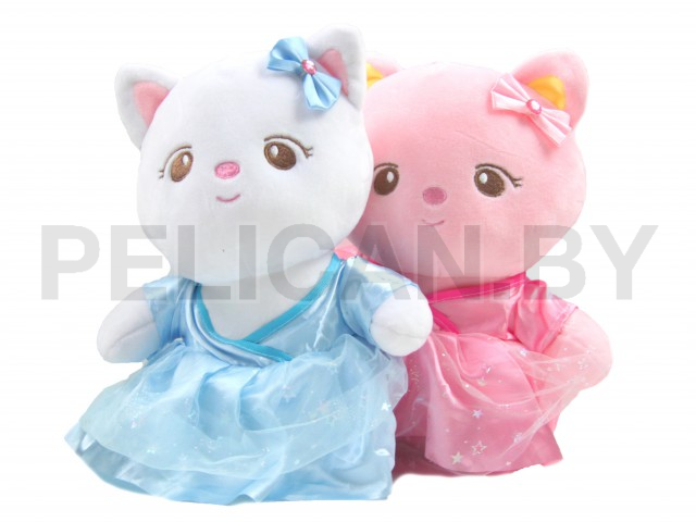 КОШЕЧКА В АТЛАСНОМ ПЛАТЬЕ