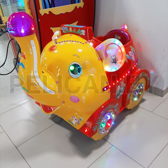 Качалка Слоник c экраном