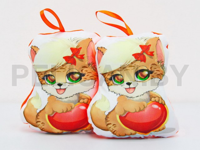 КОШЕЧКА С СЕРДЦЕМ