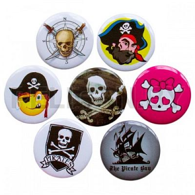 Игрушки в капсулах 45 мм 'Значки микс 'Пираты'